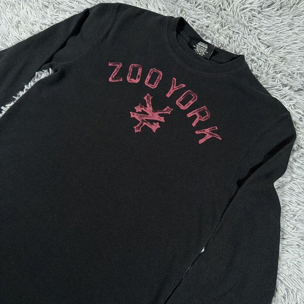 Zoo York Shirt Medium Black Red Thermal Waffle Knit Spell Out Pullover Y2K Mens